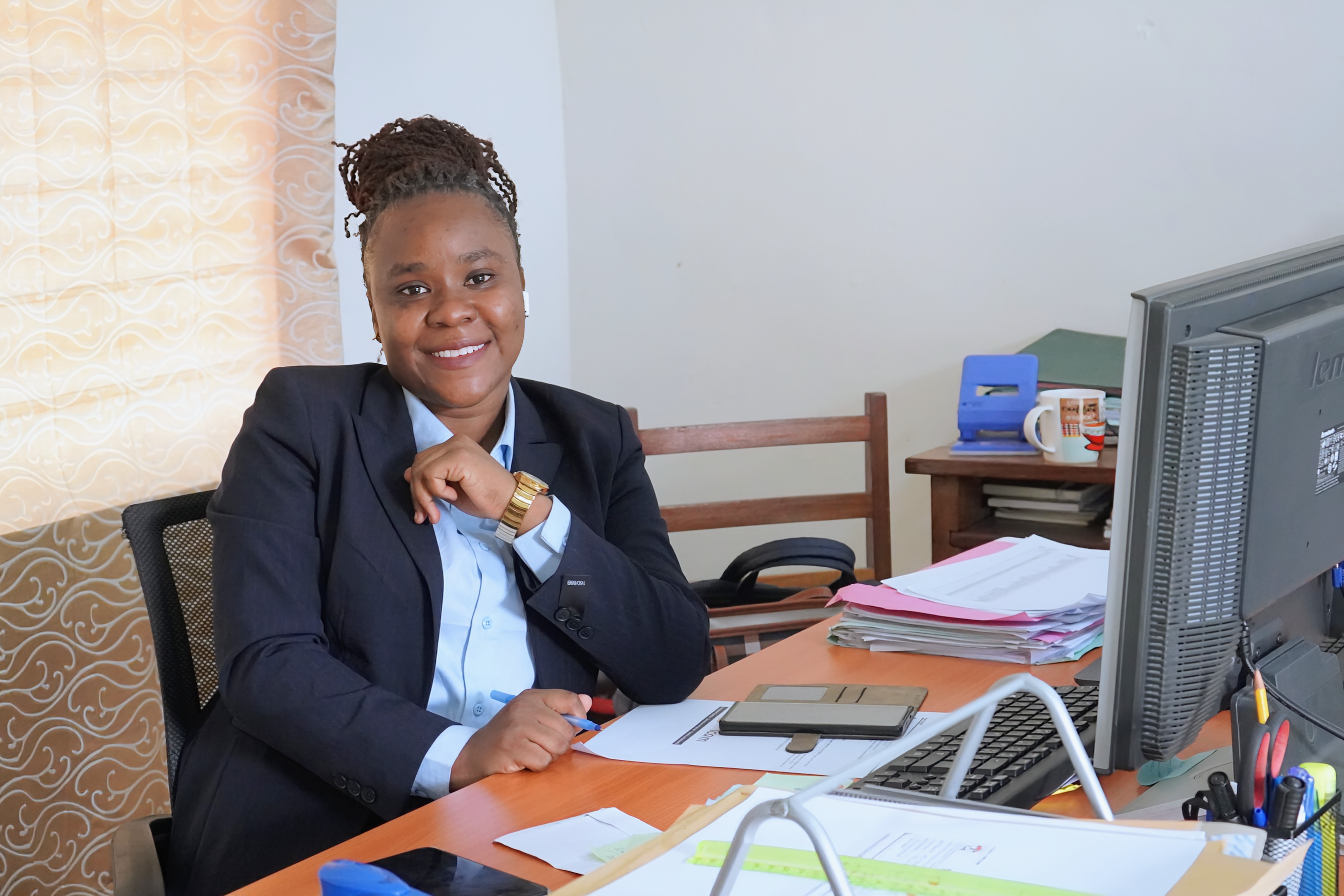 HOMMAGE HEBDOMADAIRE À MADAME RUTH NDUDI