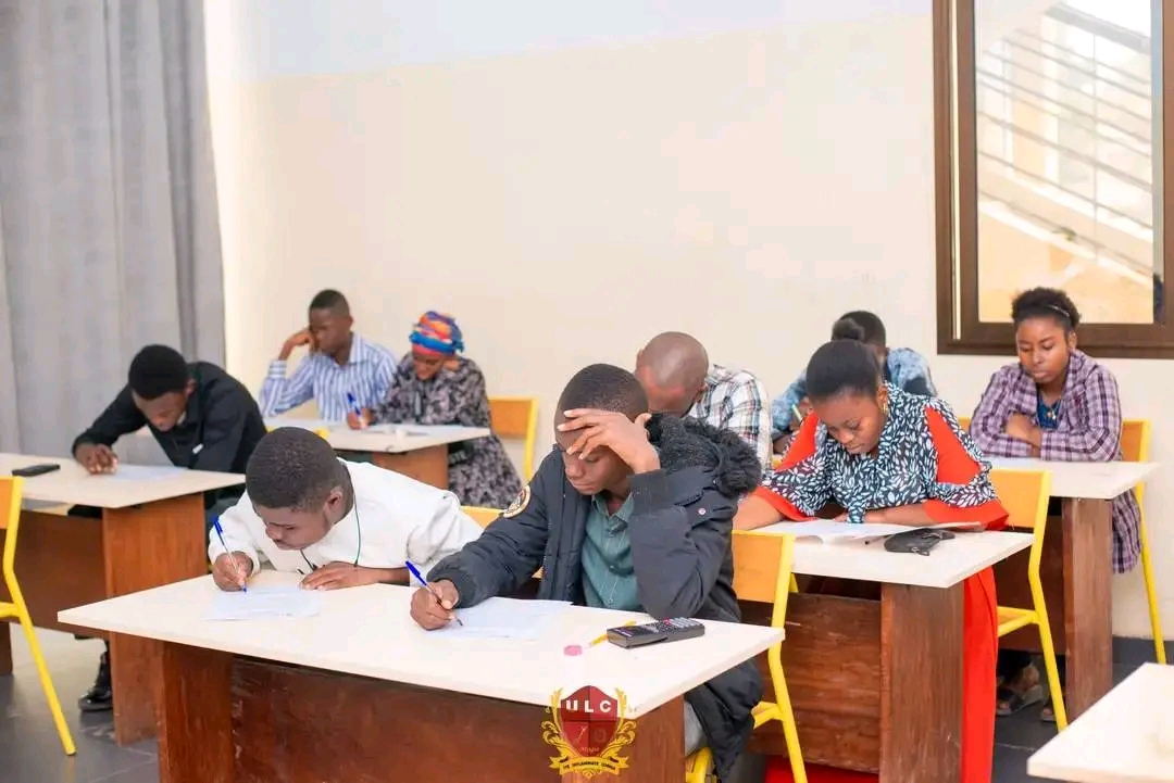 RETOUR EN IMAGES SUR LE PREMIER CONCOURS D’ADMISSION 2026-2027 DE LA FACULTÉ DE SCIENCES ÉCONOMIQUES ET DE GESTION