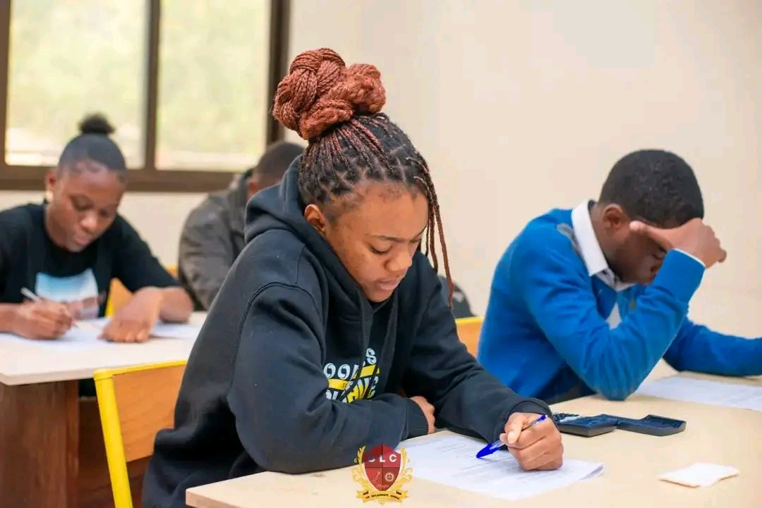 RETOUR EN IMAGES SUR LE PREMIER CONCOURS D’ADMISSION 2026-2027 DE LA FACULTÉ DE SCIENCES ÉCONOMIQUES ET DE GESTION