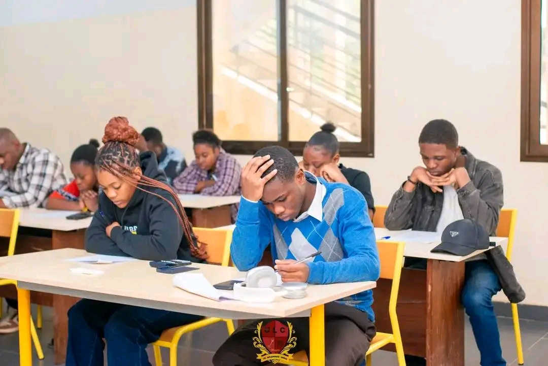 RETOUR EN IMAGES SUR LE PREMIER CONCOURS D’ADMISSION 2026-2027 DE LA FACULTÉ DE SCIENCES ÉCONOMIQUES ET DE GESTION