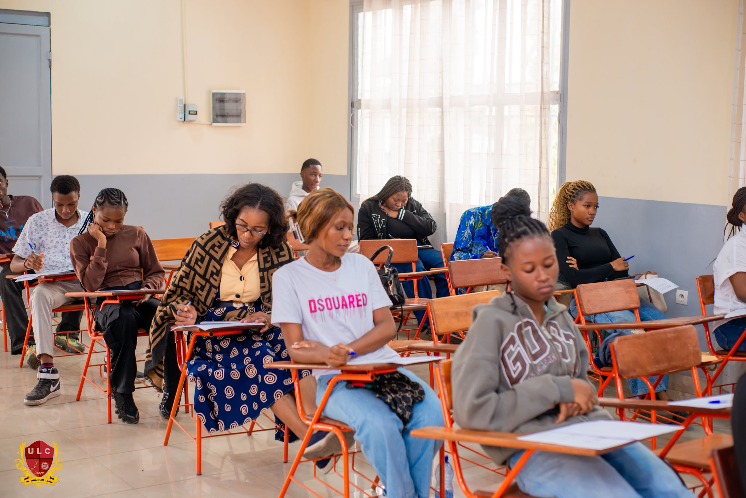RETOUR EN IMAGES SUR LE DEUXIÈME CONCOURS D’ADMISSION À LA FACULTÉ DE SCIENCES ÉCONOMIQUES ET DE GESTION (FSEG) DE L’UNIVERSITÉ LOYOLA DU CONGO